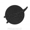Шеврон клеевой Nasa d-3,5см 1 - Черный
