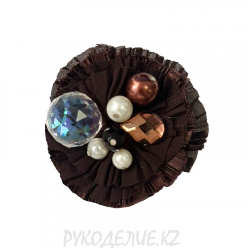 Брошь гофре с бусинами Брошь гофре с бусинами