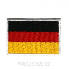 Шеврон клеевой Флаг Германии 4,5*3см