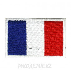 Шеврон клеевой Флаг Франции 4,5*3см