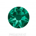 Стразы клеевые 2078 ss30 Swarovski 205 - Emerald